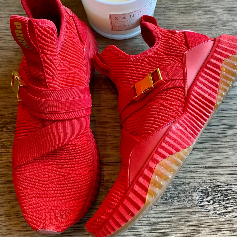 Puma Sneakers
